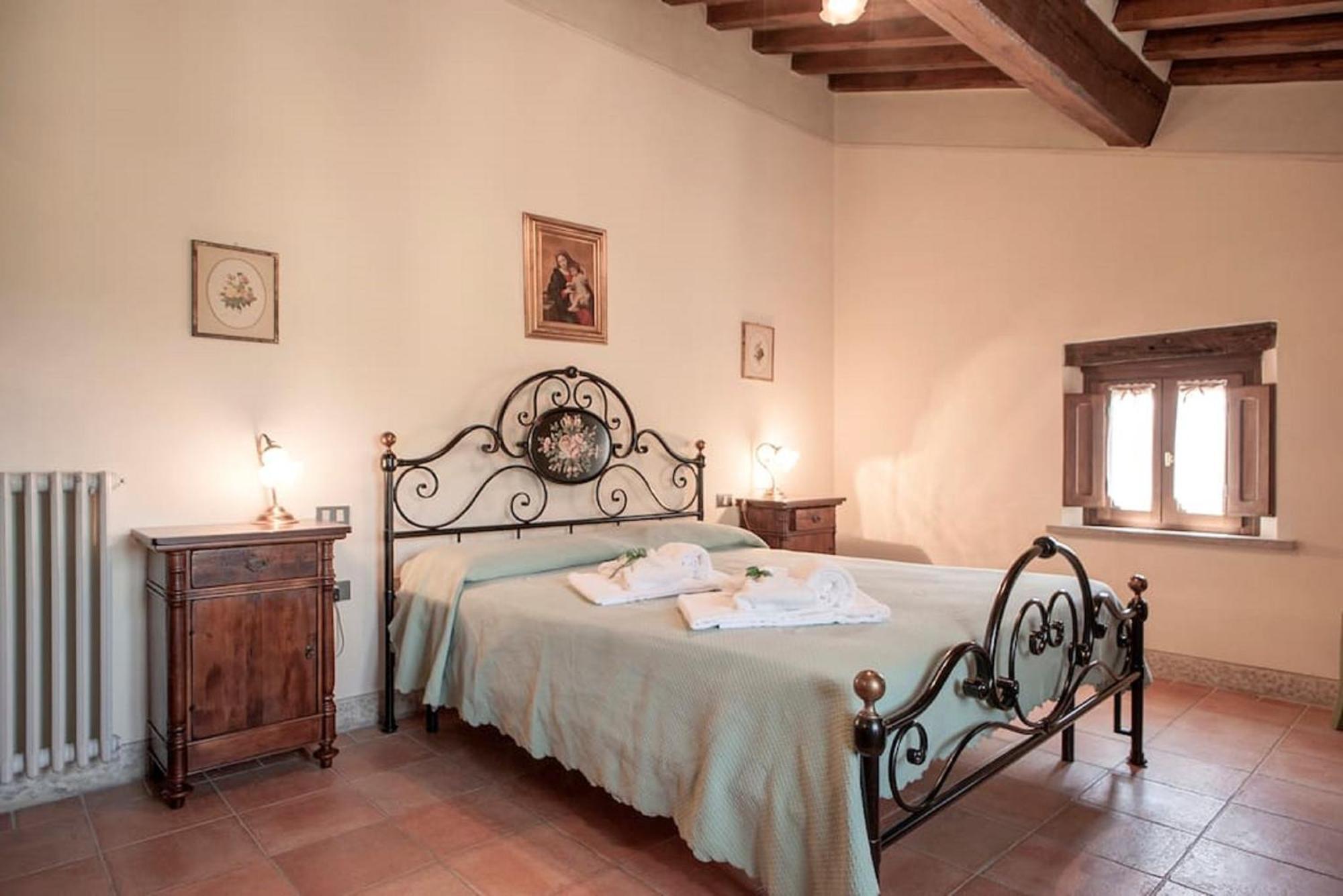Azienda Agricola E Agriturismo Vallorsi Terricciola ภายนอก รูปภาพ